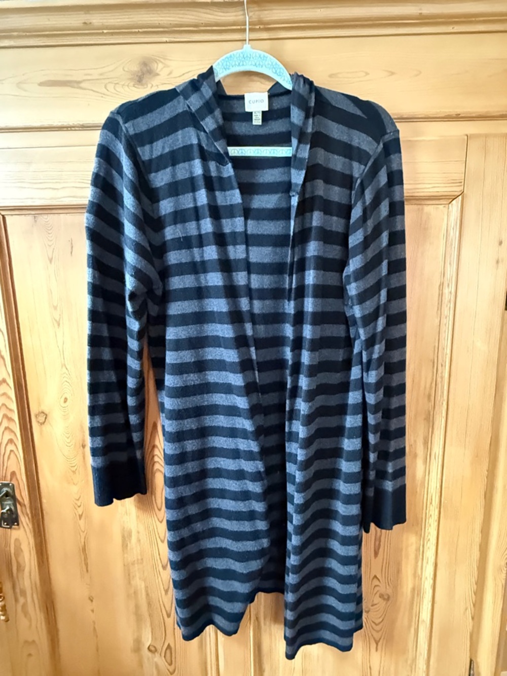 Eileen Fisher Charcoal & Black Knit Label Close-Up